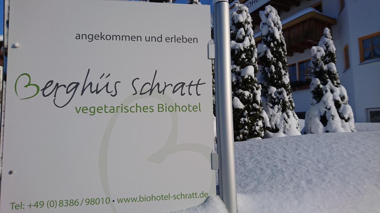 Berghues Schratt - Einfach Anders - Ihr Vegetarisches Und Veganes Biohotel Oberstaufen Exterior foto